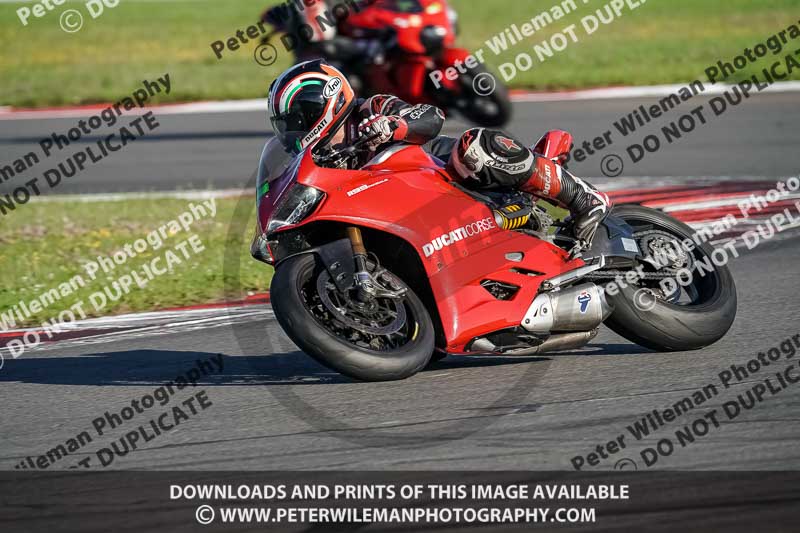 donington no limits trackday;donington park photographs;donington trackday photographs;no limits trackdays;peter wileman photography;trackday digital images;trackday photos